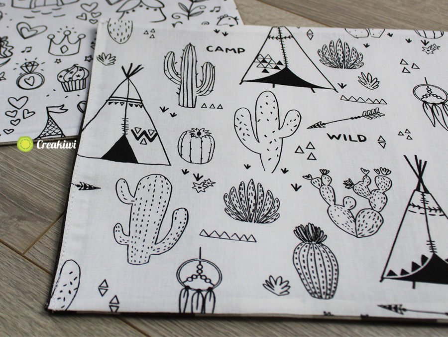 Set de table à colorier pour enfants motif tipi et cactus