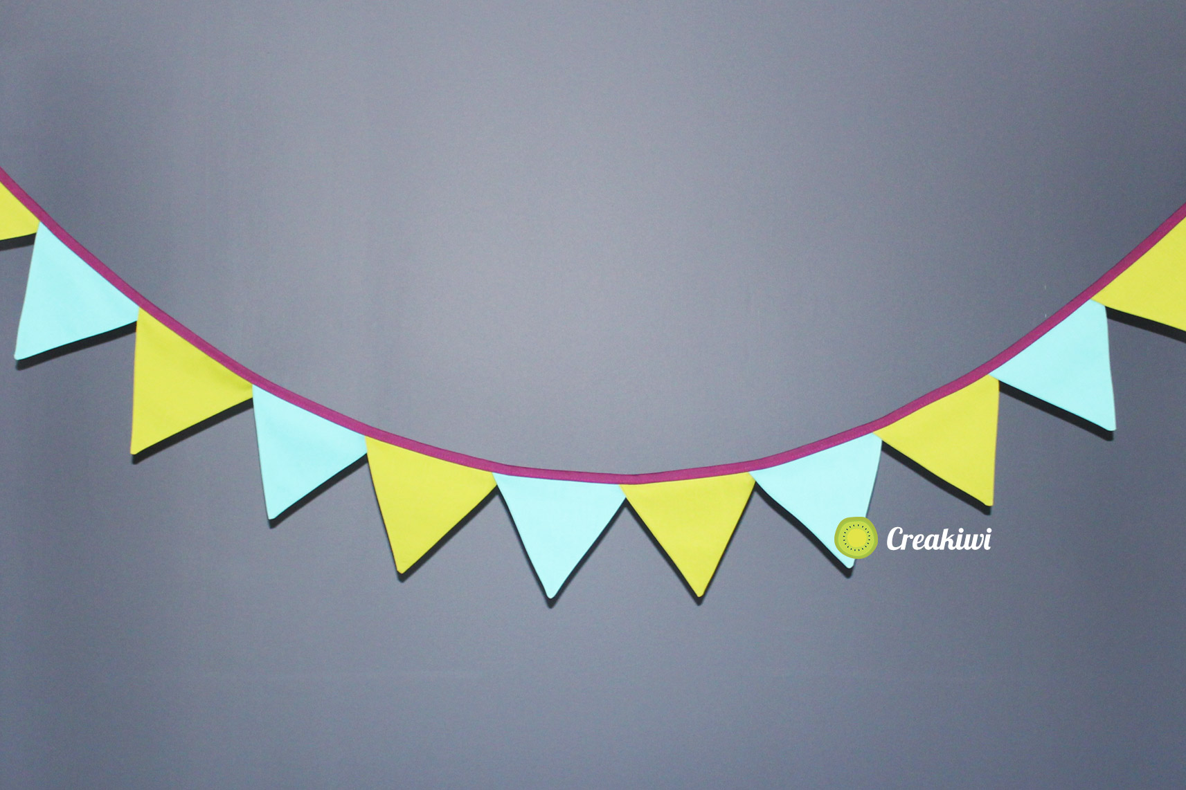 Guirlande fanions, guirlande guinguette et décorative, créatrice couture