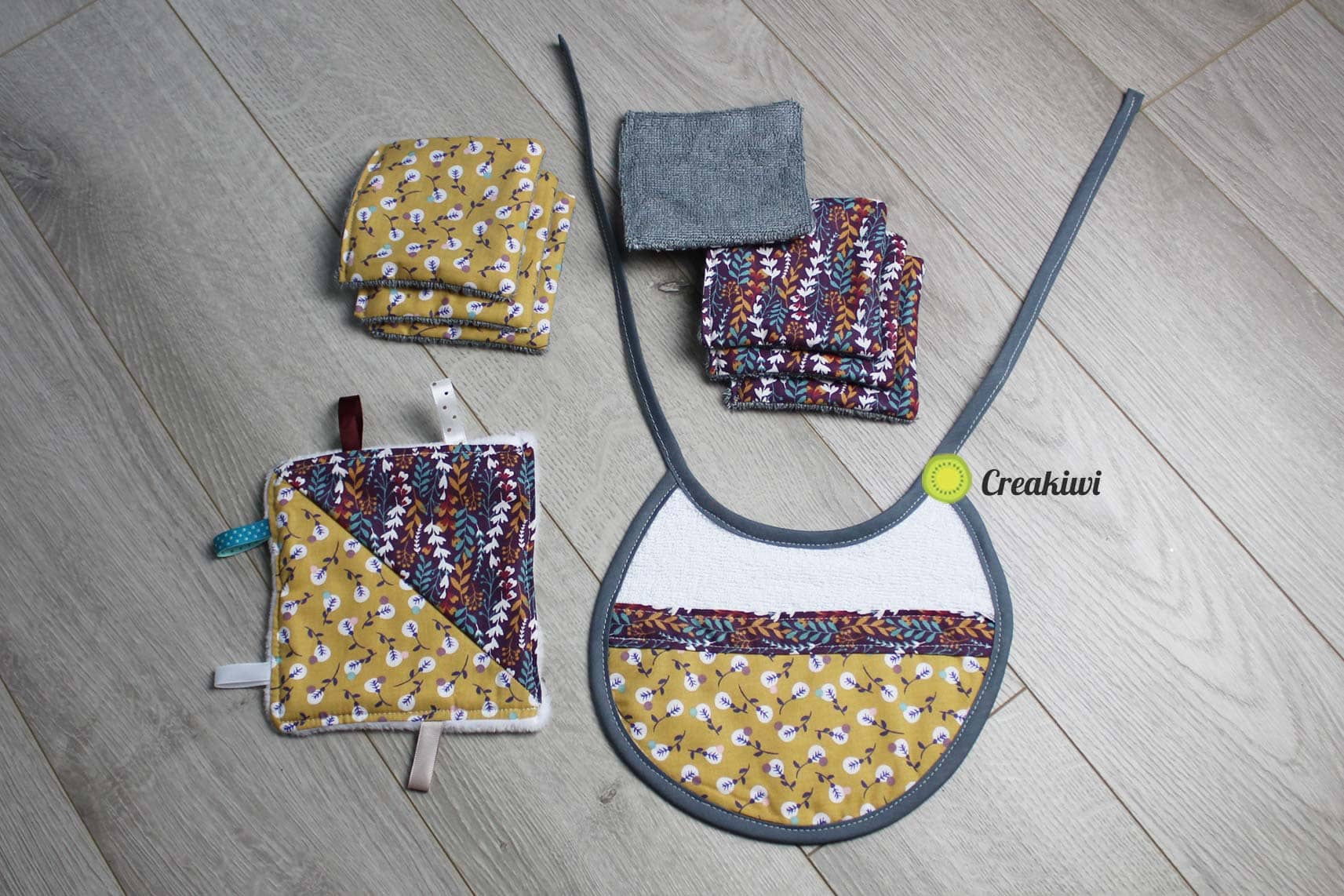 PACK Naissance Lingettes Bavouille Doudou Jaune et violet