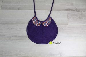 Bavoir col claudine violet pour petite fille Creakiwi