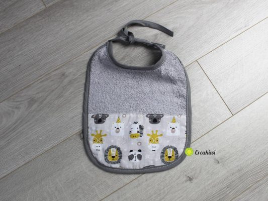 Bavoir gris lion zèbre koala girafe